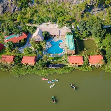 Xuan Son Lakeside Bungalow Ninh Binh Exterior foto