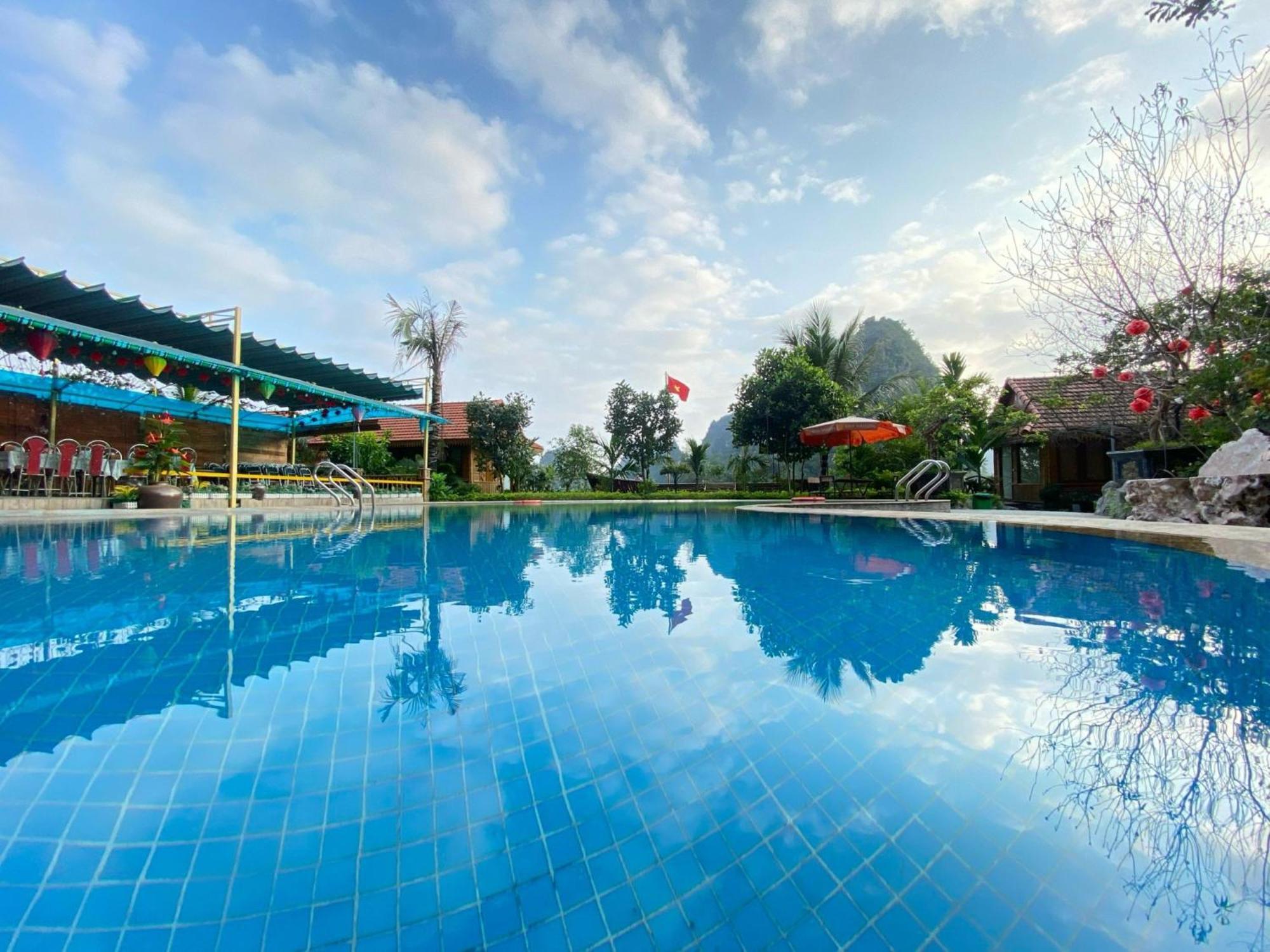 Xuan Son Lakeside Bungalow Ninh Binh Exterior foto