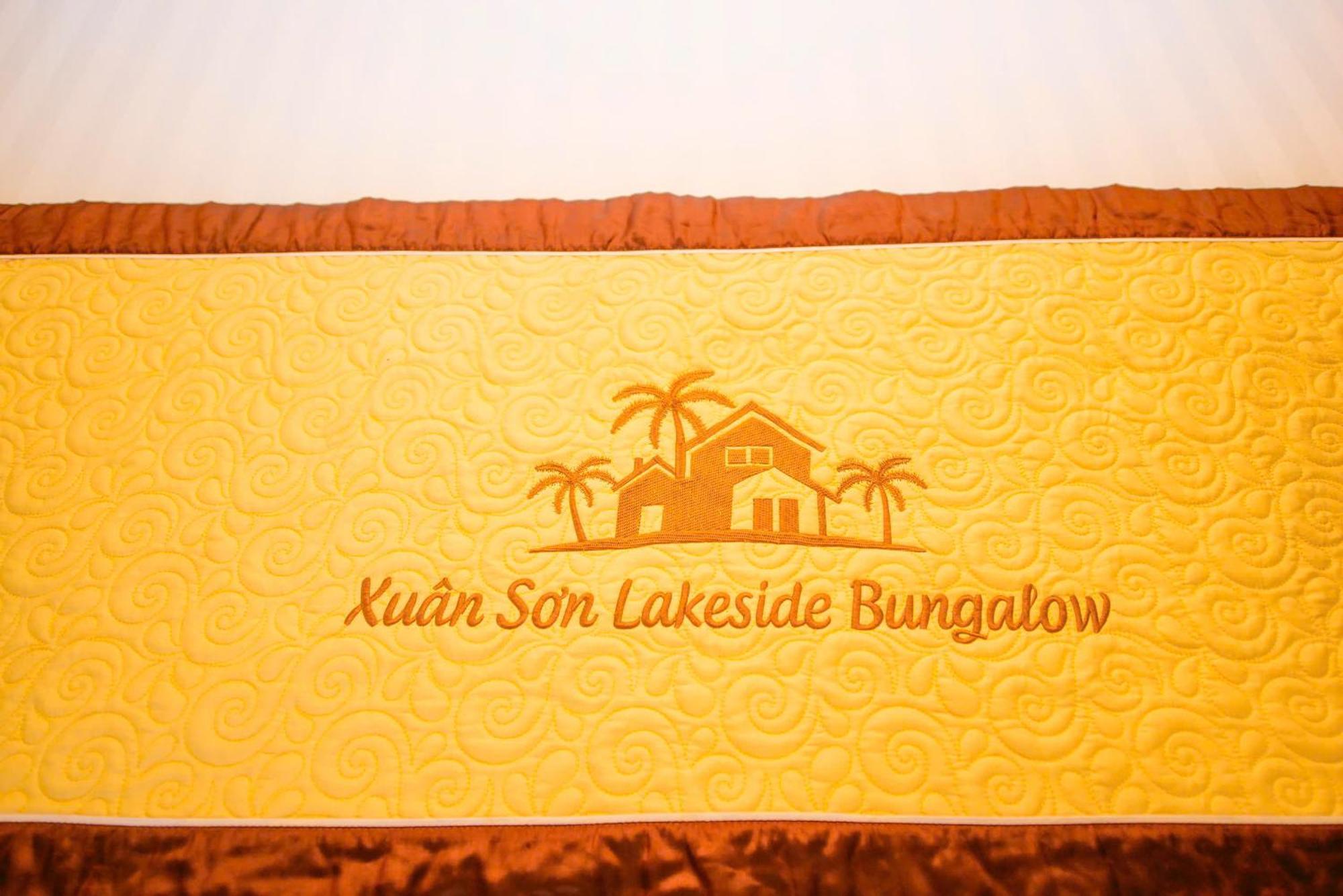 Xuan Son Lakeside Bungalow Ninh Binh Exterior foto